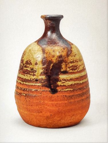 北大路魯山人作品【信楽灰被花入】の買取・査定はミライカ美術にお任せ  