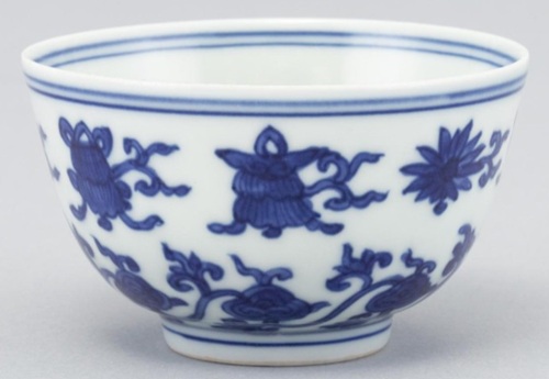 「染付瑞花文酒呑」の買取画像